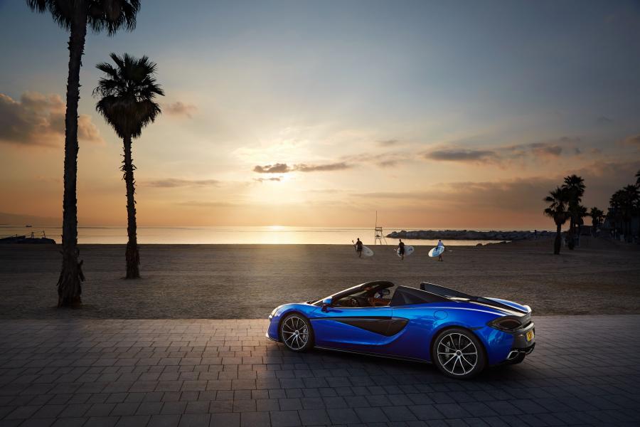  McLaren 570S Spider 2017 года  (WW) (фото 38 из 78)